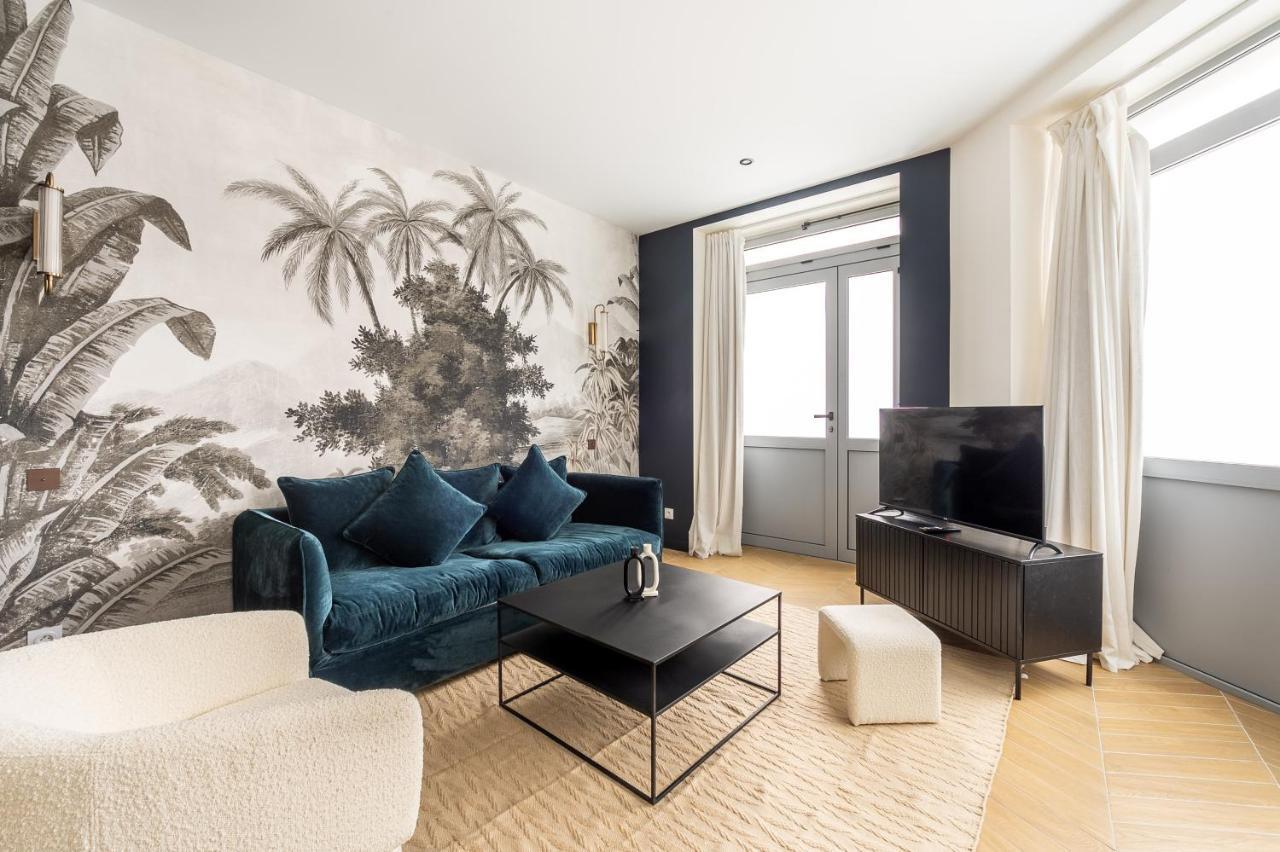 פריז Lovely Apartment Close To Eiffel Tower מראה חיצוני תמונה